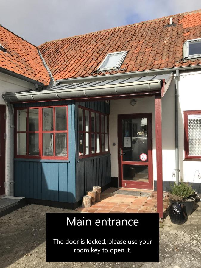 Hotel Ibsens Gaard à Ebeltoft Extérieur photo